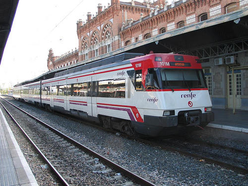 Los trenes circularán con servicios mínimos